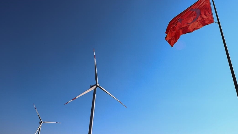 Türkiye'nin rüzgar enerjisi kurulu gücü 10 bin megavatı aştı