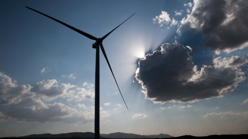 Türkiye'nin rüzgar enerjisi kurulu gücü 10 bin 585 megavata ulaştı