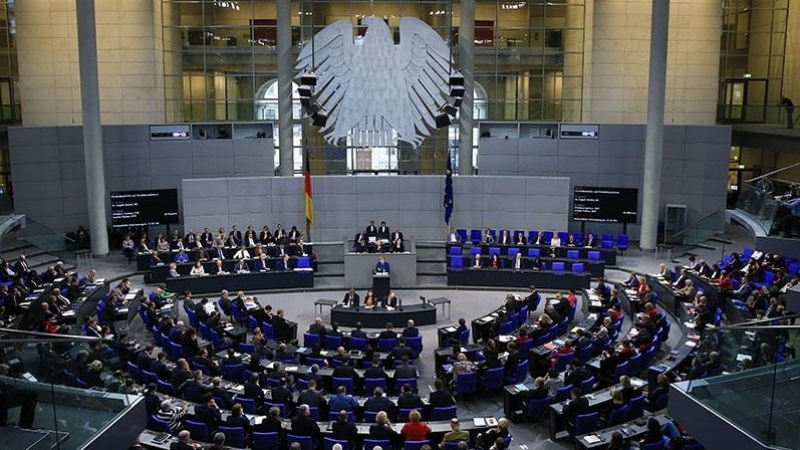 Almanya'da Federal Meclis'e seçilen göçmen kökenli milletvekillerinin sayısı arttı