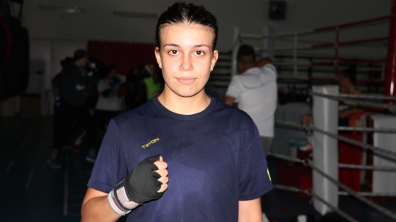 Milli boksör Aycan Güldağı Sırbistan'da finale yükseldi