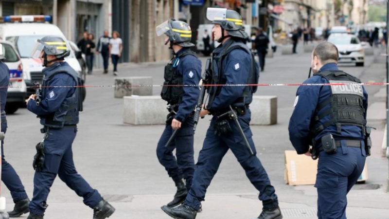 Fransa'da PKK'ya finans sağlayan 6 kişi gözaltına alındı