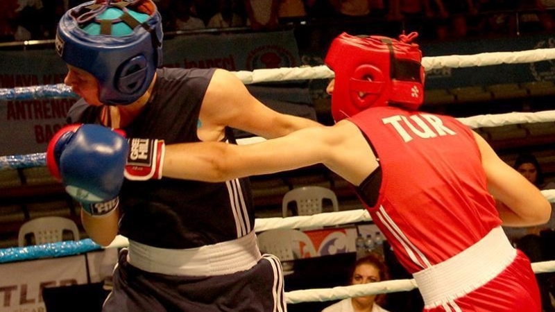 Kadın milli boksörler Sırbistan'da 5 madalya kazandı