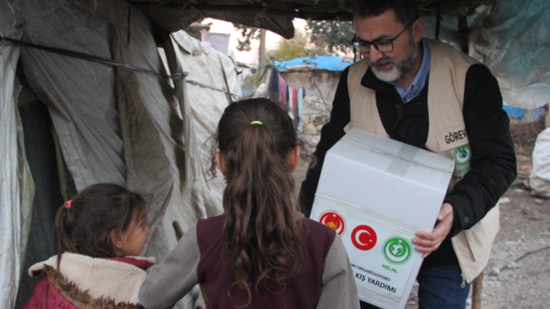 Almanya'da yaşayan Türklerden Hatay'daki ihtiyaç sahiplerine gıda yardımı