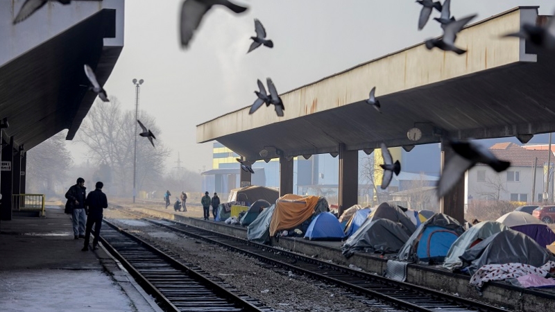 Bosna Hersek'teki otogar, düzensiz göçmenlerin 'geçici durağı' oldu