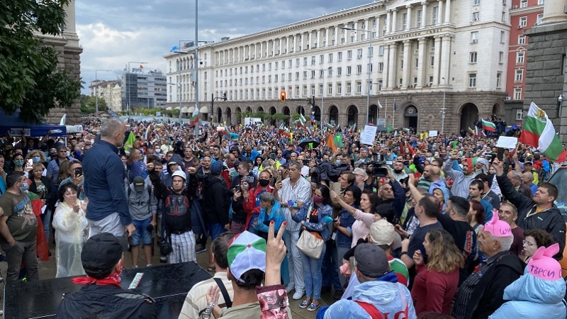 Bulgaristan'da hükümet karşıtı protestolar sürüyor