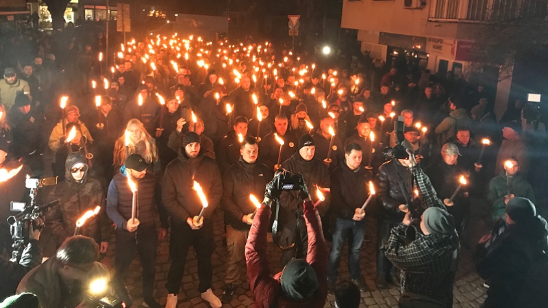 Bulgaristan’da ırkçılar topluma meydan okuyor