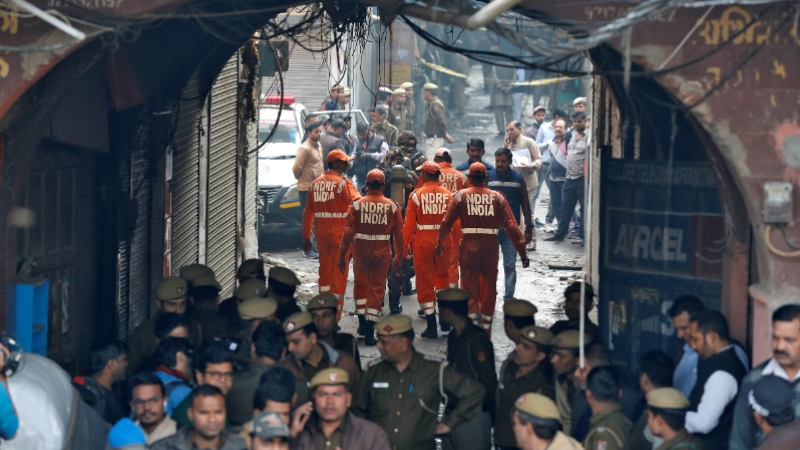 Hindistan'da fabrikada yangın çıktı: 43 ölü