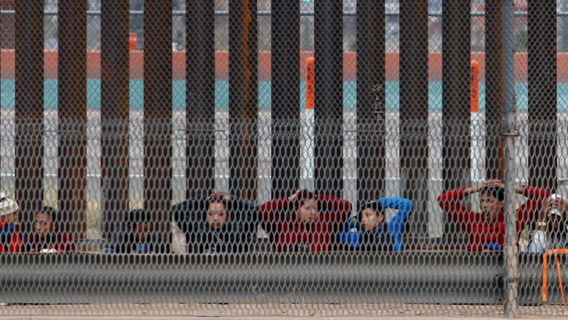 Pentagon'dan Meksika sınırına duvar için 3,8 milyar dolar fon