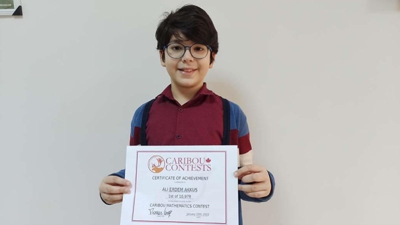 Osmaniyeli öğrenci, Caribou Matematik Yarışması'nda şampiyon oldu