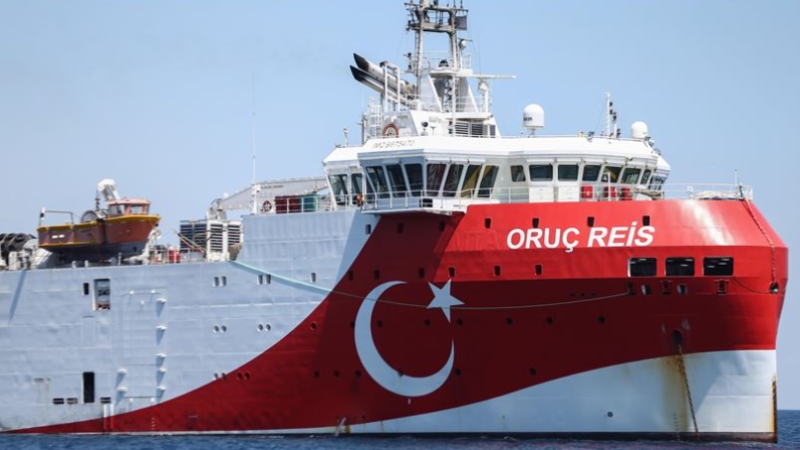 Oruç Reis gemisi Antalya Limanı'na döndü